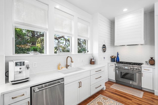 37 Eastern Lake Court, Santa Rosa Beach, FL 32459