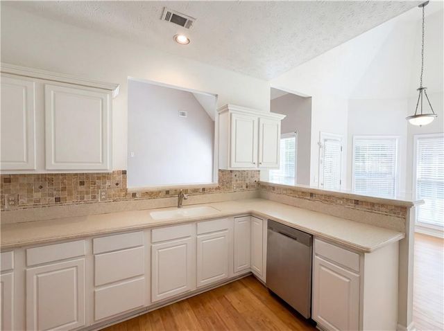 404 Eaglet Court, Mcdonough, GA 30253