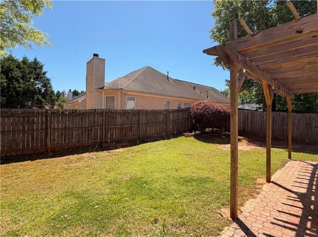 404 Eaglet Court, Mcdonough, GA 30253