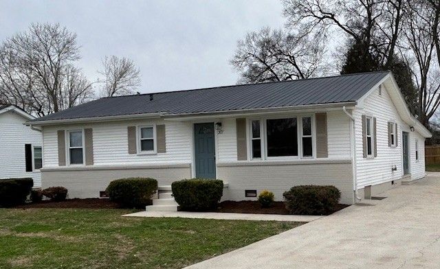 207 Franklin Park, Winchester, TN 37398