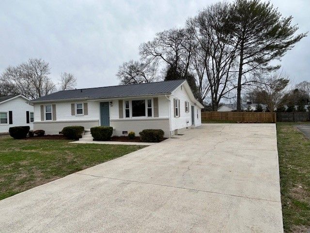 207 Franklin Park, Winchester, TN 37398