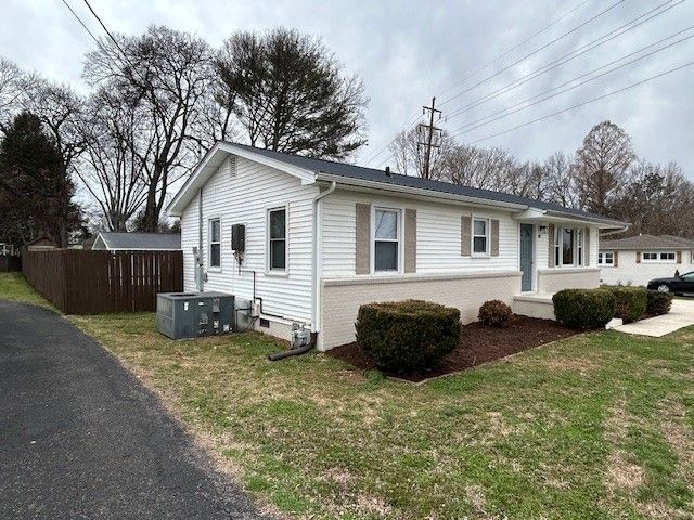 207 Franklin Park, Winchester, TN 37398