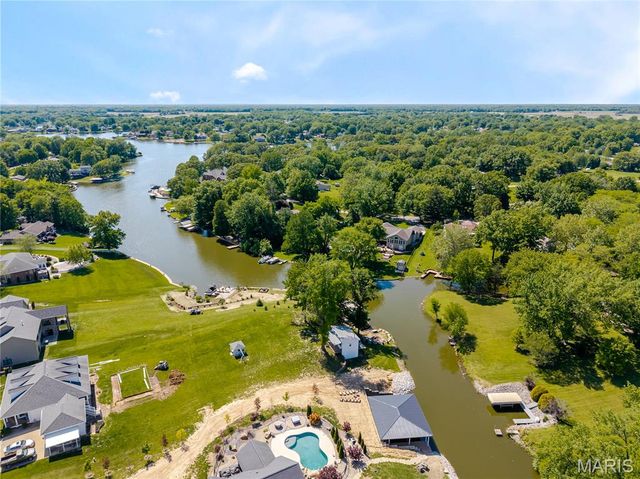 1759 Fountainbleu Drive, Worden, IL 62097
