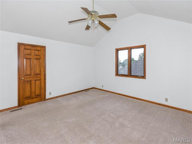1759 Fountainbleu Drive, Worden, IL 62097