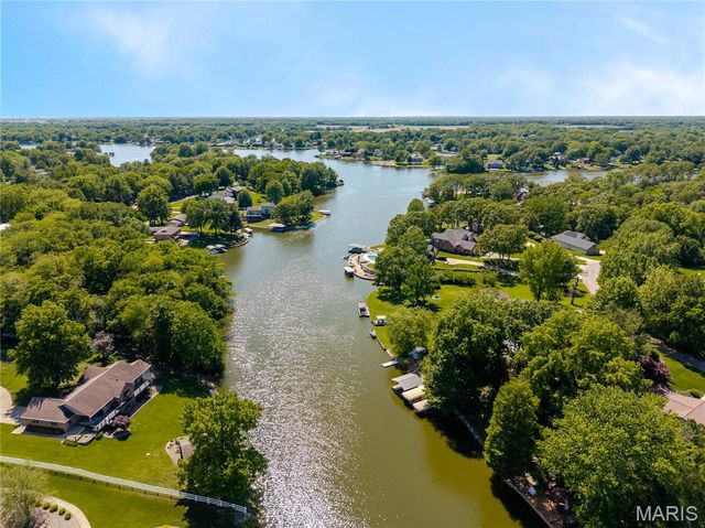 1759 Fountainbleu Drive, Worden, IL 62097