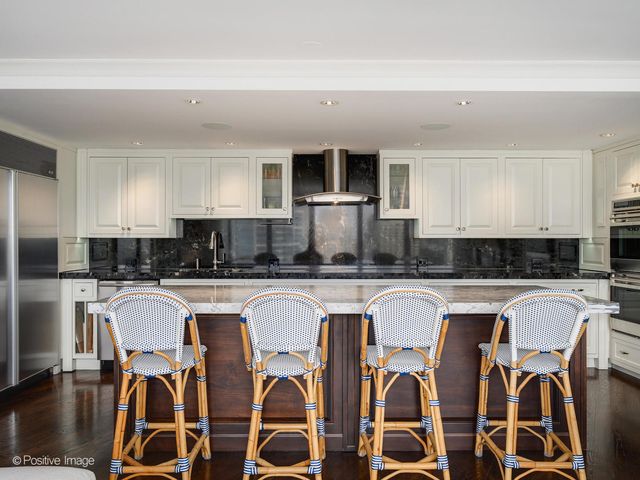 505 N LAKE SHORE Drive 4901-12, Chicago, IL 60611