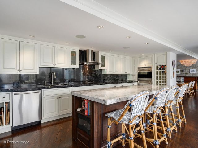 505 N LAKE SHORE Drive 4901-12, Chicago, IL 60611