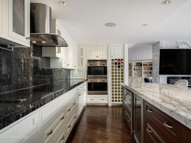 505 N LAKE SHORE Drive 4901-12, Chicago, IL 60611