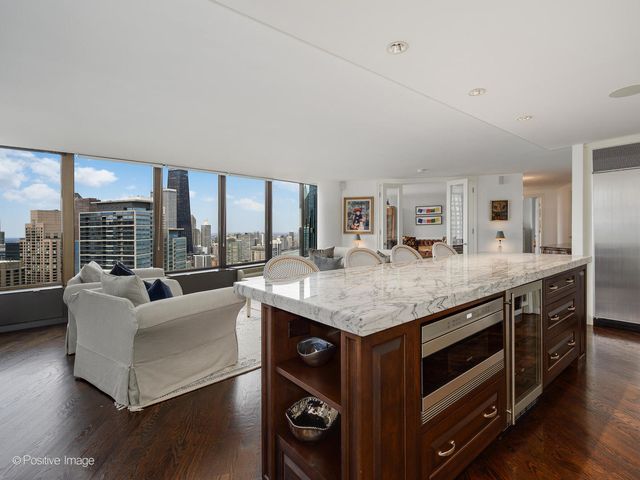 505 N LAKE SHORE Drive 4901-12, Chicago, IL 60611
