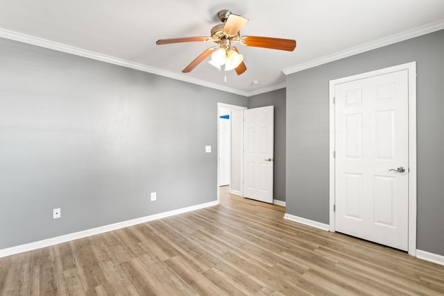 415 Black Horse Road, Moncks Corner, SC 29461