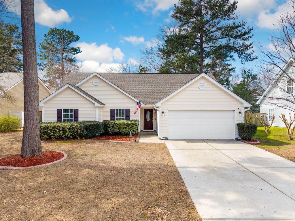 415 Black Horse Road, Moncks Corner, SC 29461