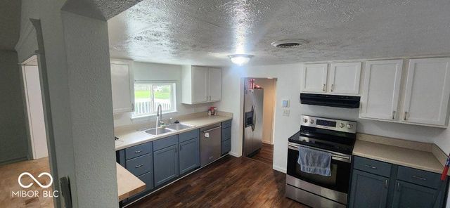 343 N Meridian Street, Greenwood, IN 46143