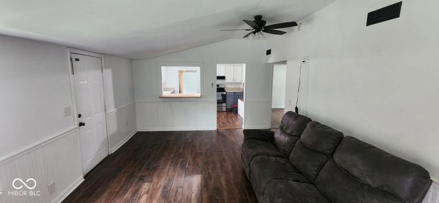 343 N Meridian Street, Greenwood, IN 46143