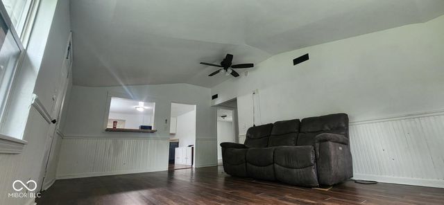 343 N Meridian Street, Greenwood, IN 46143