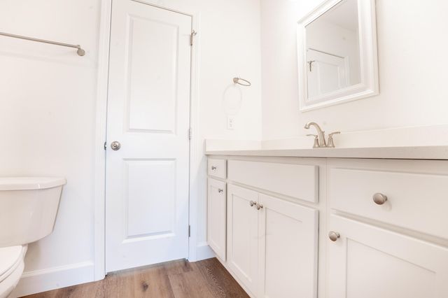 132 2nd Avenue, Shalimar, FL 32579