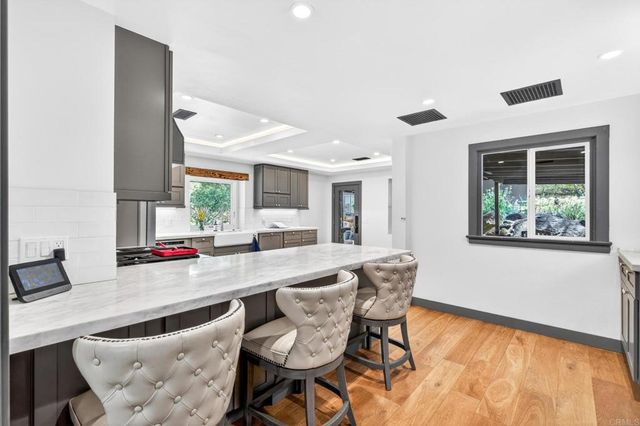 24185 Wildwood Glen Lane, Alpine, CA 91901