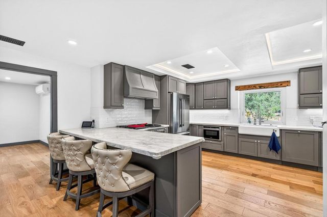 24185 Wildwood Glen Lane, Alpine, CA 91901