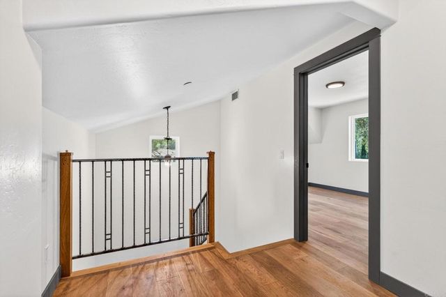 24185 Wildwood Glen Lane, Alpine, CA 91901