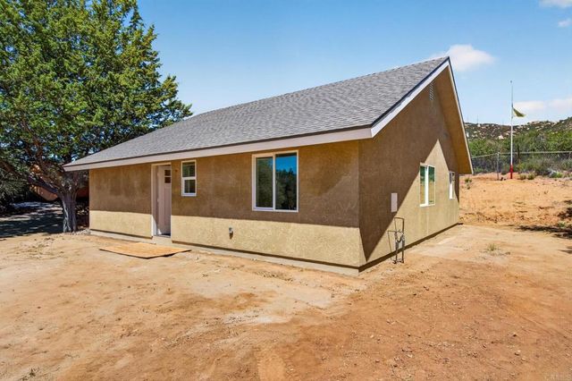 24185 Wildwood Glen Lane, Alpine, CA 91901