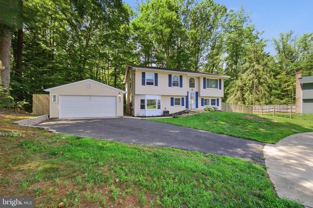 10313 KING RICHARD PL, Upper Marlboro, MD 20772