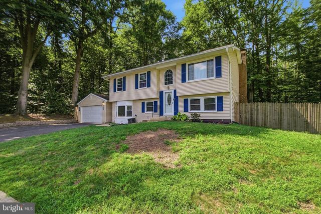 10313 KING RICHARD PL, Upper Marlboro, MD 20772