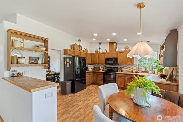 268 Sommerville Road, Chehalis, WA 98532