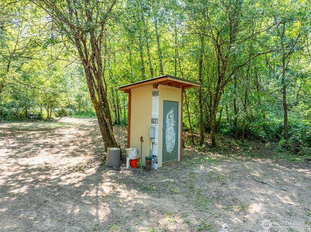 268 Sommerville Road, Chehalis, WA 98532