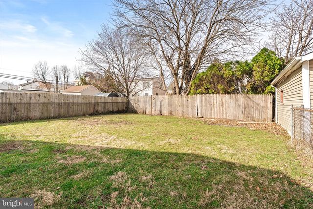 81 ELIZABETH AVE, Hamilton, NJ 08610