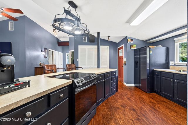 1906 Curcor Drive, Gulfport, MS 39507