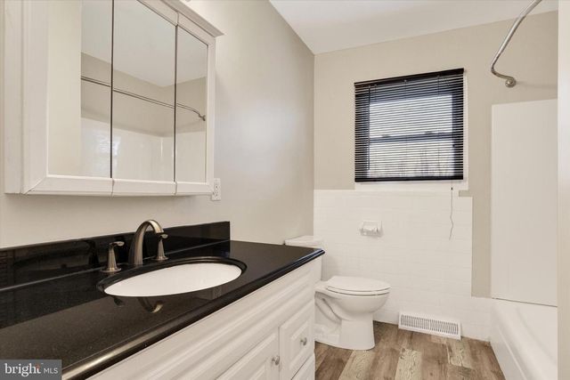 490 SUE DR, Hummelstown, PA 17036