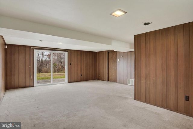 490 SUE DR, Hummelstown, PA 17036