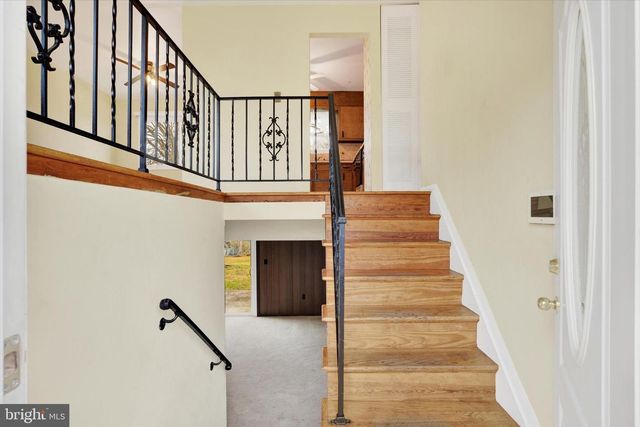 490 SUE DR, Hummelstown, PA 17036