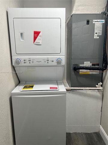 2837 NW 8th St 2837, Fort Lauderdale, FL 33311