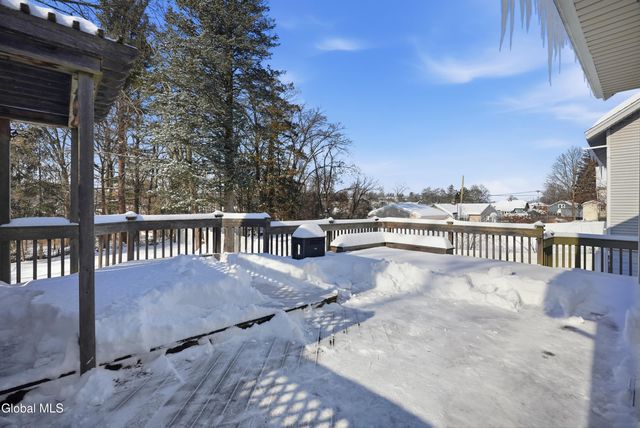 128 Old Loudon Road, Colonie, NY 12110