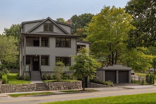 67 Eliot St 1, Brookline, MA 02467