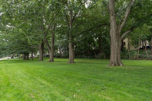 67 Eliot St 1, Brookline, MA 02467