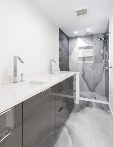 67 Eliot St 1, Brookline, MA 02467