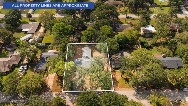 3619 Leaning Oaks, Flint, TX 75962