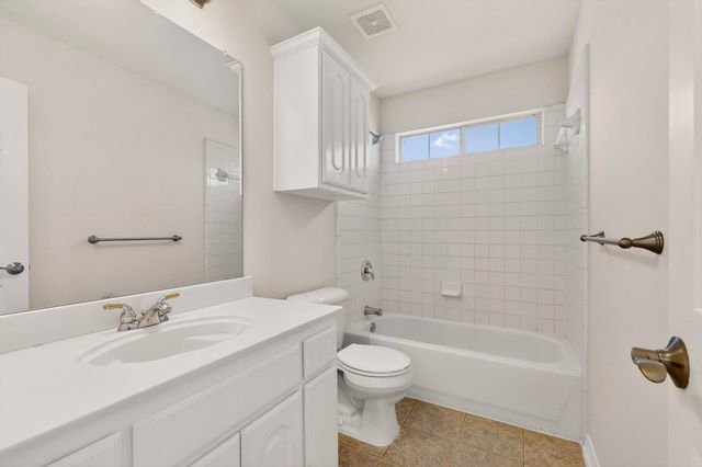 2808 Saint Mark Drive, Mansfield, TX 76063