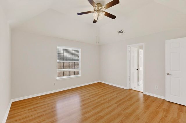 2808 Saint Mark Drive, Mansfield, TX 76063