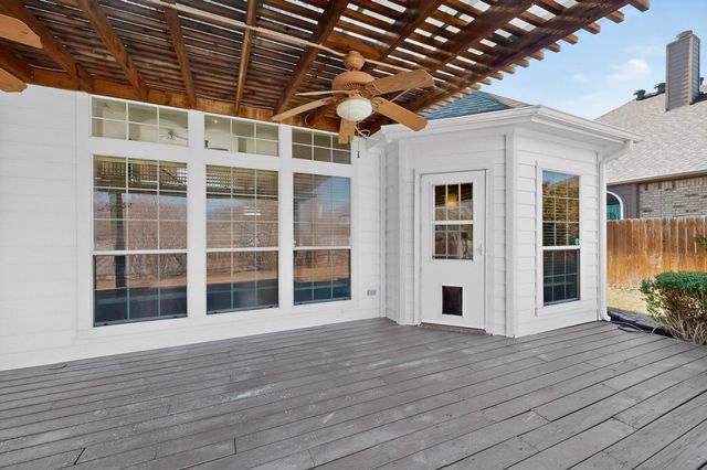 2808 Saint Mark Drive, Mansfield, TX 76063