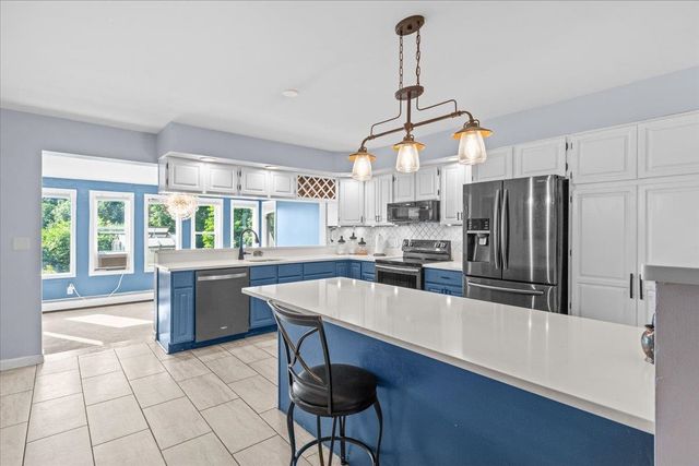 74 Reynolds Road, Milton, VT 05468