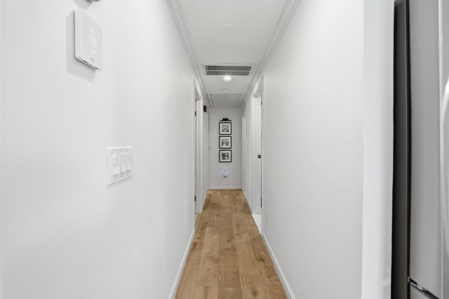 15 Riverside Ct, Norwood, MA 02062