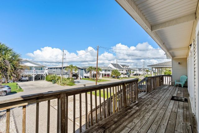 308 54th Ave. N, North Myrtle Beach, SC 29582