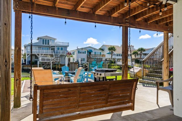 308 54th Ave. N, North Myrtle Beach, SC 29582