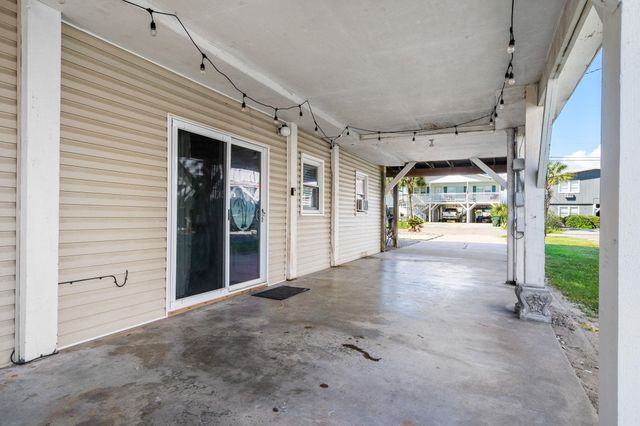 308 54th Ave. N, North Myrtle Beach, SC 29582