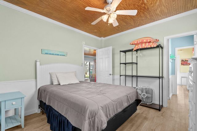 308 54th Ave. N, North Myrtle Beach, SC 29582