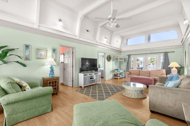 308 54th Ave. N, North Myrtle Beach, SC 29582