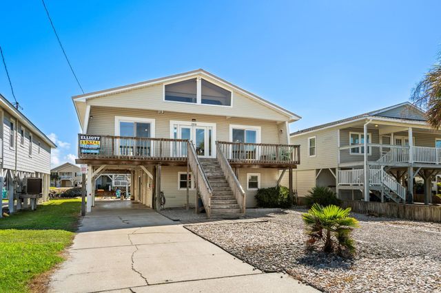 308 54th Ave. N, North Myrtle Beach, SC 29582