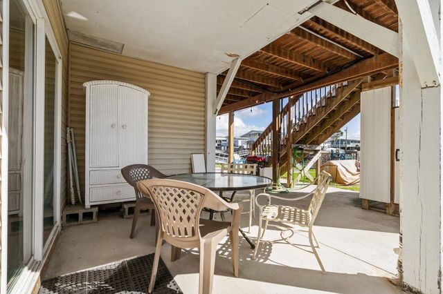 308 54th Ave. N, North Myrtle Beach, SC 29582